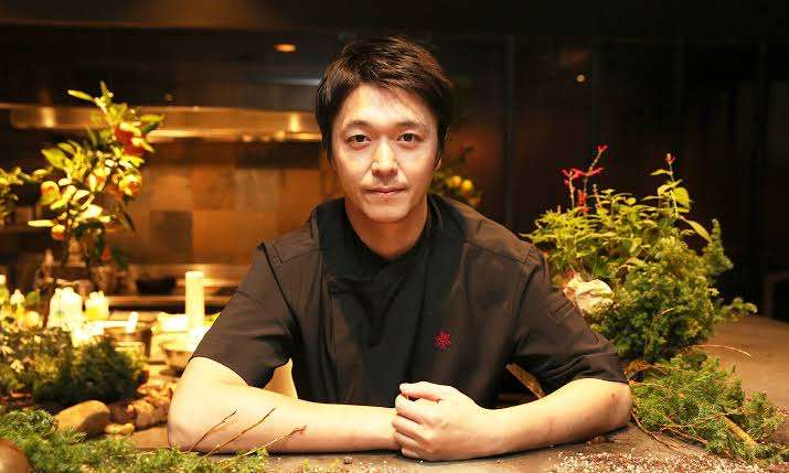 Hiroyasu Kawate Biography: Wikipedia, Net Worth, Age, Instagram, Restaurant, Cooking Style, Spouse Hiroyasu Kawate Biography: Wikipedia, Net Worth, Age, Instagram, Restaurant, Cooking Style, Spouse