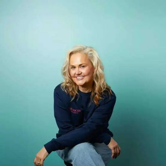 Caroline Hirons Biography: YouTube, Book, Age, Instagram, Net Worth, Wikipedia, Husband, Children