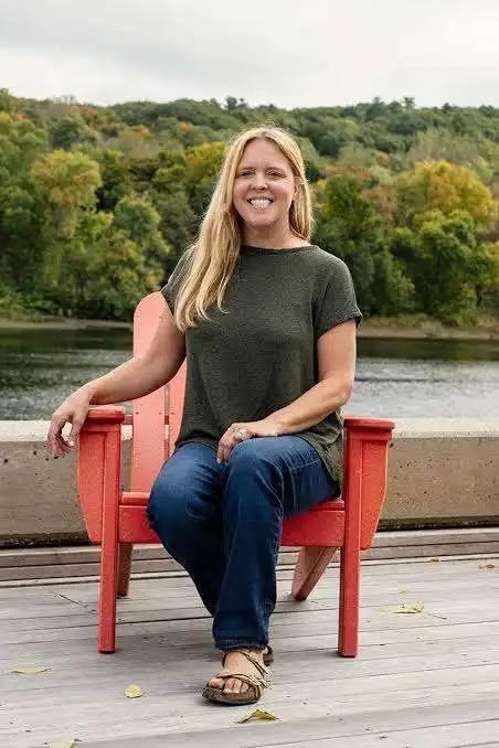 Ashley Morrill Biography: Age, Net Worth, Siblings, Parents, Height, Husband, Children
