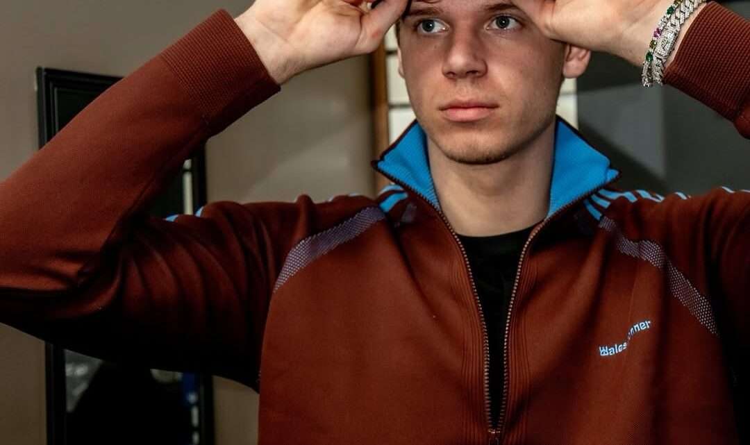 Gradey Dick Biography: Girlfriend, Age, Net Worth, Siblings, Parents, Height, Team, Salary Gradey Dick Biography: Girlfriend, Age, Net Worth, Siblings, Parents, Height, Team, Salary