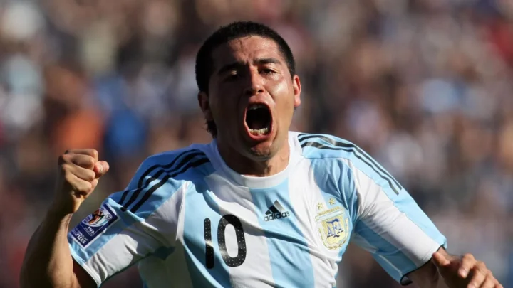 Juan Román Riquelme Biography: Wife, Age, Net Worth, Siblings, Parents, Height, Former Team, Children