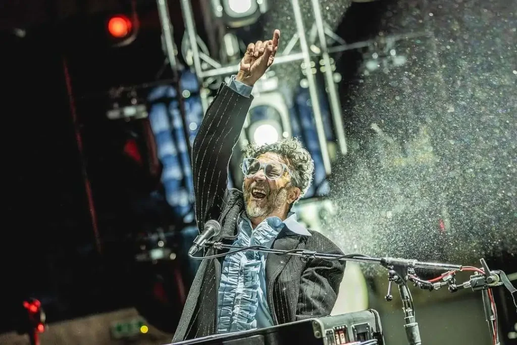 Fito Páez Biography: Wife, Age, Net Worth, Siblings, Parents, Height, Children, Awards, Songs, Movies