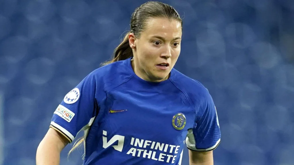 Fran Kirby Biography: Transfer, Age, Net Worth, Parents, Height, Salary, Football Team, Spouse