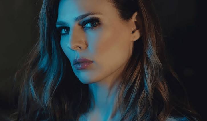 Twinnie Biography: Songs, Movies, Boyfriend, Age, Net Worth, Siblings, Parents, Height