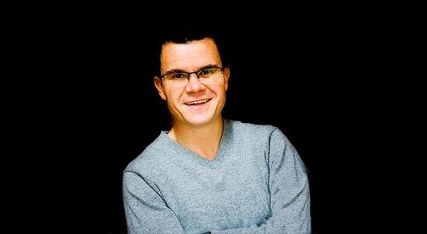 Dominic Holland Biography: Dad, Net Worth, Height, Children, Nationality, Movies, TV Shows, Awards