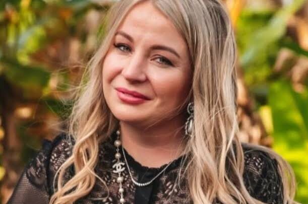 Anna Radzinskaya Biography: Children, Age, Net Worth, Siblings, Parents, Height, Husband