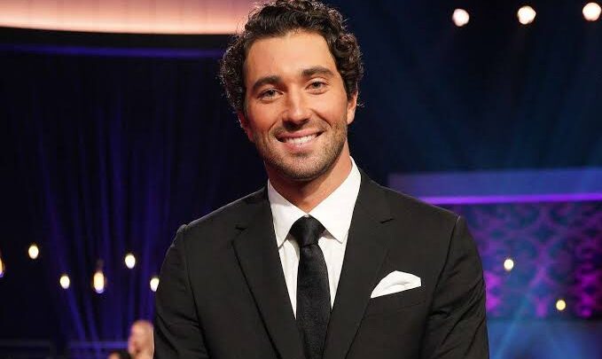 Joey Graziadei Biography: Siblings, Parents, Height, Age, Net Worth, Girlfriend, Movies
