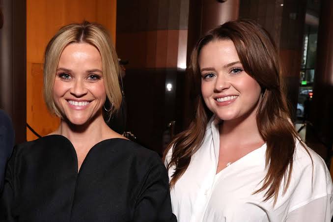 Reese Witherspoon’s daughter Ava Phillippe Biography: Age, Net Worth, Siblings, Parents, Height, Brands, Boyfriend