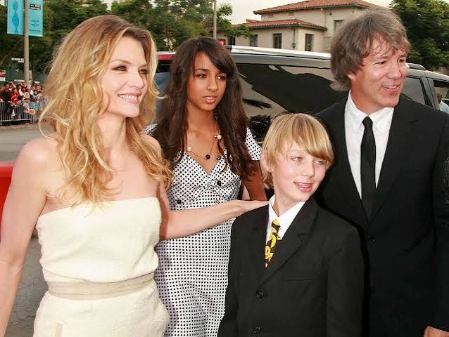 Michelle Pfeiffer’s son, John Henry Kelley II Bio: Instagram, Parents, Wikipedia, Age, Net Worth, Girlfriend