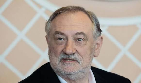 Bohdan Stupka Bio: Wife, Age, Net Worth, Siblings, Parents, Height, Children, Political Party, Movies, Death, Awards