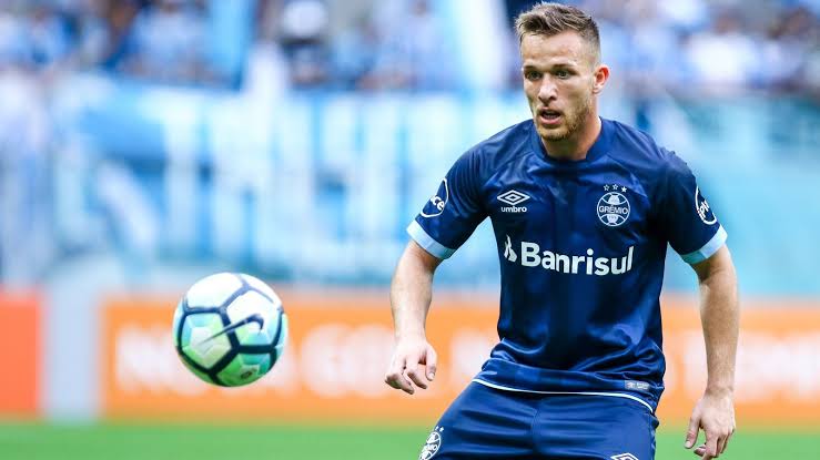 Arthur (footballer) Biography: Transfer, Age, Net Worth,  Height, Loan, Salary, Football Team, Girlfriend