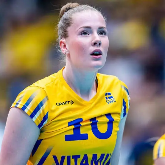 Isabelle Haak Biography: Club, Age, Net Worth, Wikipedia, Nationality, Salary, Awards, Medals, Height, Parents, Siblings