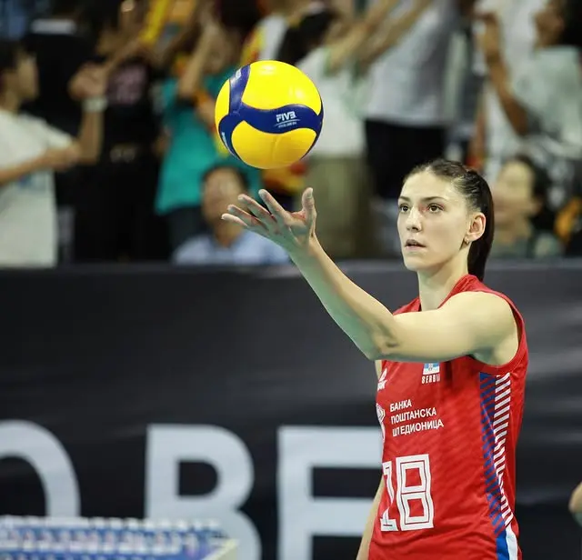 Tijana Bošković Biography: Husband, Salary, Height, Age, Net Worth, Current Team, Wikipedia, Parents, Siblings