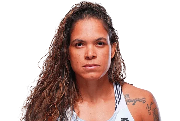 Amanda Nunes Biography: Partner, Age, Net Worth, Siblings, Parents, Height, Child