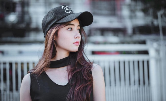 Mookda Narinrak Biography: TV Dramas, Films, Dating Life , Age, Net Worth, Siblings, Parents,  Awards