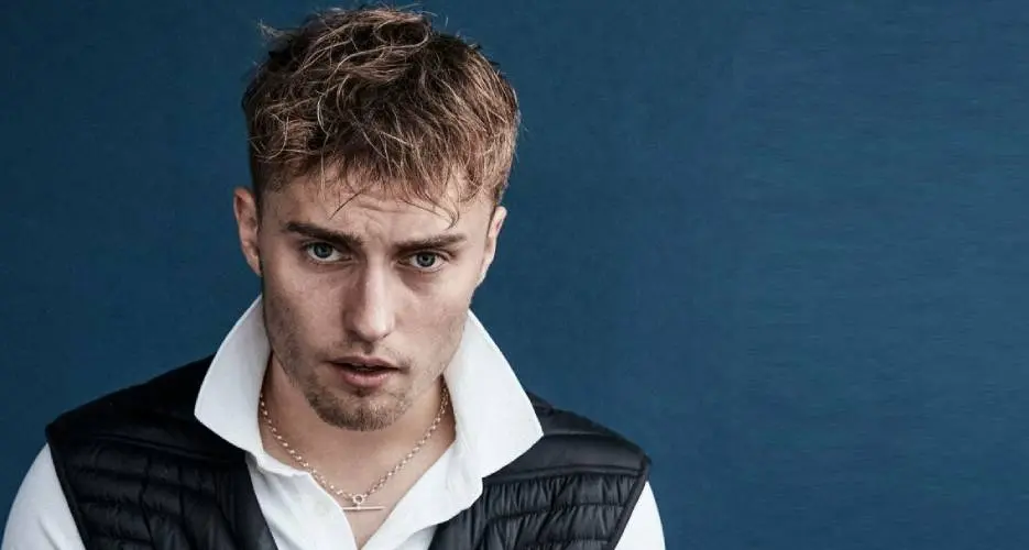 Sam Fender Biography: Age, Girlfriend, Net Worth, Instagram, Parents, Height