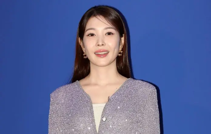BOA (singer) Biography: Net Worth, Songs, Age, Partner, Height, Husband, Awards, Pictures