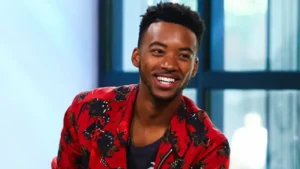 Algee Smith