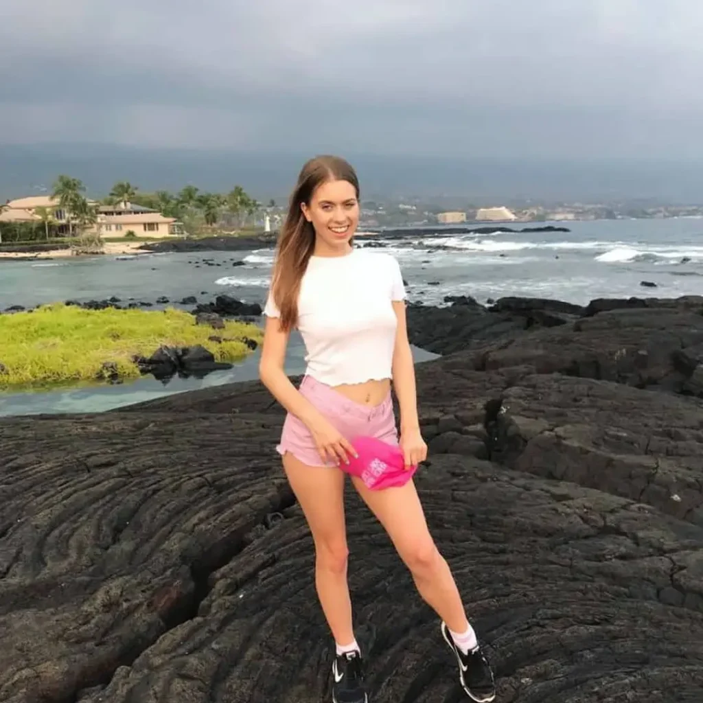 Jill Kassidy Biography: Siblings, Parents, Height, Age, Net Worth, Movies, Relationship