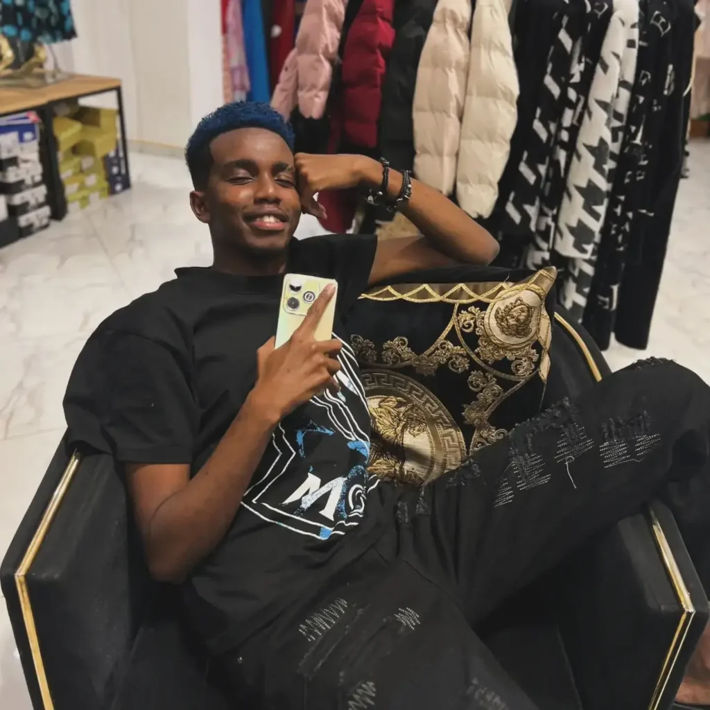 Just Call Me Klaus Biography: Net Worth, Siblings, Parents, Height, Age, Girlfriend, Music Video