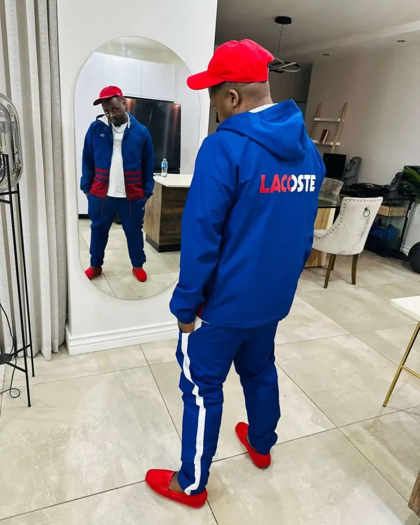 Kelvin Momo Biography: Siblings, Parents, Height, Age, Net Worth, Songs, Singles, Girlfriend