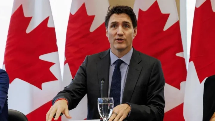 Canada Hits Back With 25% Tariffs on $155 Billion in U.S. Goods