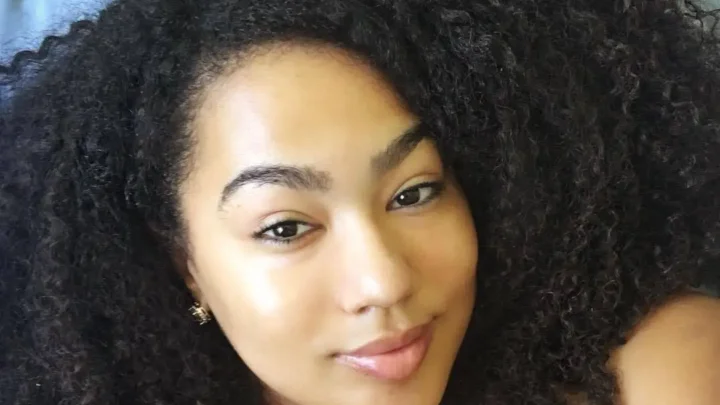 Caribbeancurlss Biography: Age, Boyfriend, Wikipedia, Net worth, Instagram