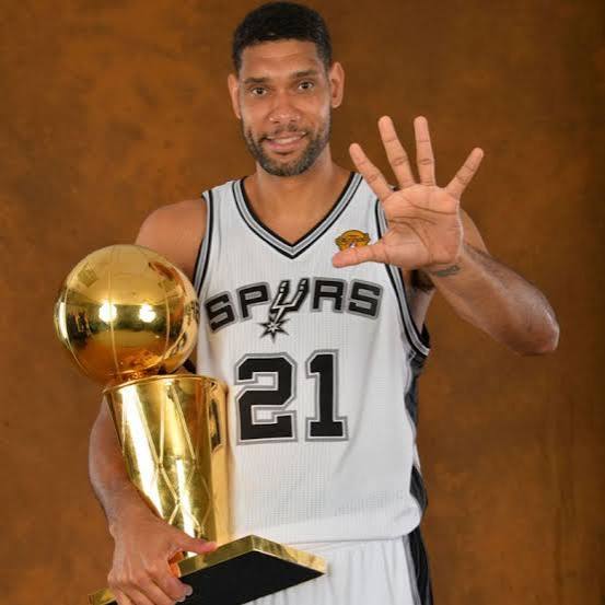 Tim Duncan Biography: Wife, Age, Net Worth, Siblings, Parents, Height, Children, Ethnicity, Awards