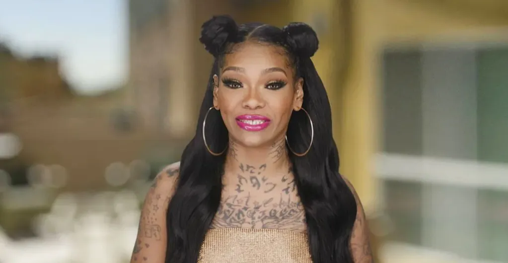 Apple Watts Biography: Age, Husband, Net Worth, Instagram, Parents, Children, Height, Accident