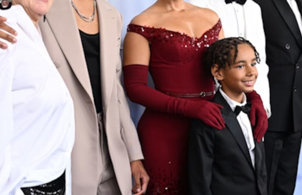 Alicia Keys’ father Craig Cook Biography: Wife, Age, Net Worth, Siblings, Parents, Height, Children, Ethnicity Alicia Keys’ father Craig Cook Biography: Wife, Age, Net Worth, Siblings, Parents, Height, Children, Ethnicity