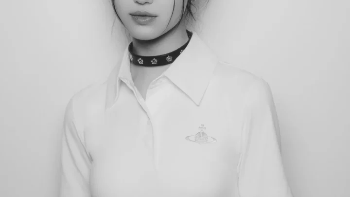 Danielle (singer) Biography: Age, Net Worth, Songs, Instagram, Music Group, Wikipedia, Parents, Sister