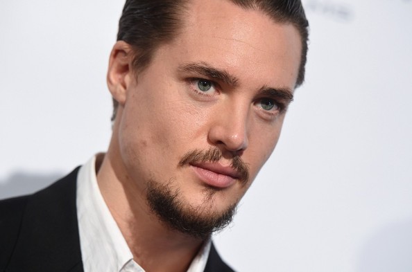 Alexander Dreymon Biography: TV Series, Movies, Age, Net Worth, Siblings, Parents, Height, Ethnicity