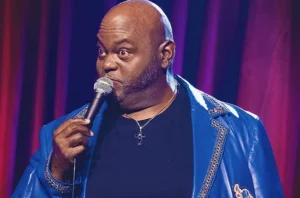 Lavell Crawford