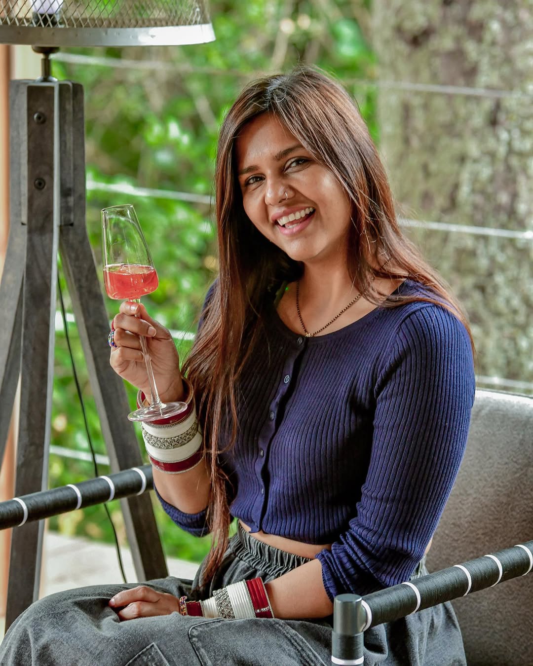 Dalljiet Kaur Biography Instagram, Husband, Age, Movies, TV Shows, Net Worth, Height, Husband