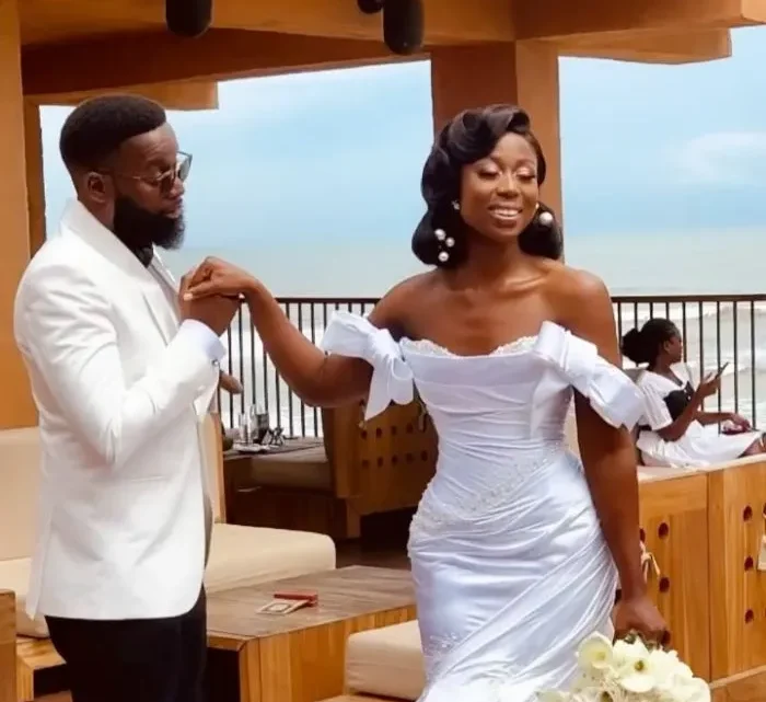 Sika Osei’s Husband Sele Douglas Biography: Child, Wife, Age, Net Worth, Siblings, Parents, Height, Ethnicity Sika Osei’s Husband Sele Douglas Biography: Child, Wife, Age, Net Worth, Siblings, Parents, Height, Ethnicity