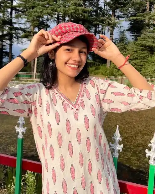 Priya Dhapa Biography: YouTube, Age, Net Worth, Wikipedia, Husband, Instagram, Parents