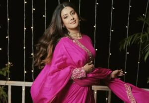 Isha Malviya Biography Instagram, Age, Wikipedia, Movies, Husband, Net Worth, Parents, TV Shows