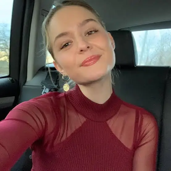 Izabela Vidovic Biography: Movies, TV Shows, Awards, Age, Net Worth, Instagram, Parents