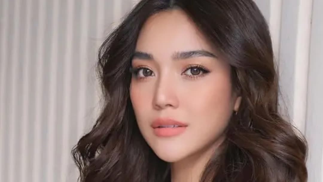 Kannarun Wongkajornklai Biography: Age, Net Worth, Siblings, Parents, Height, Ethnicity, Films, Relationships