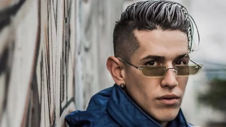 Lenny Tavarez Biography: Partner, Net Worth, Siblings, Parents, Height, Age, Children, Songs, Studio albums