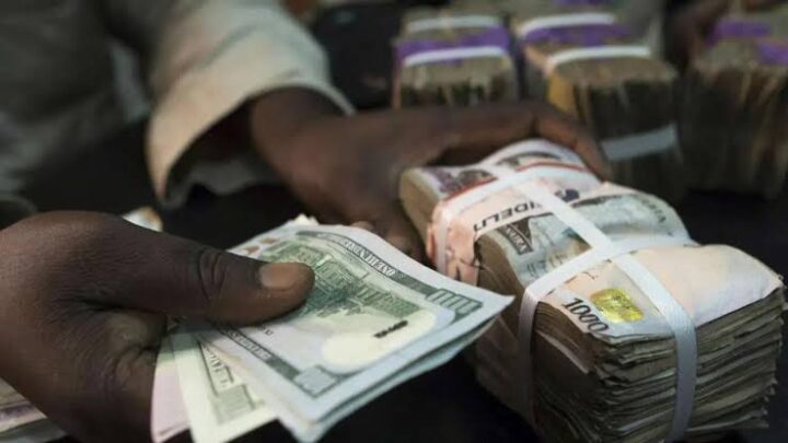 Naira Struggles as Black Market Holds at ₦1,580 Per Dollar – March 20, 2025