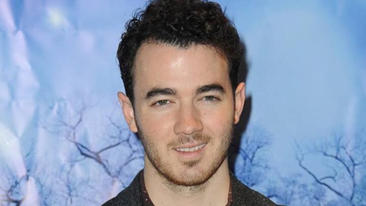 Kevin Jonas Biography: Age, Net Worth, Siblings, Parents, Height, Ethnicity, Children, Wife, Films, Music