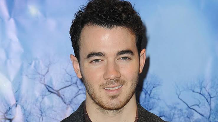 Kevin Jonas Biography: Age, Net Worth, Siblings, Parents, Height, Ethnicity, Children, Wife, Films, Music
