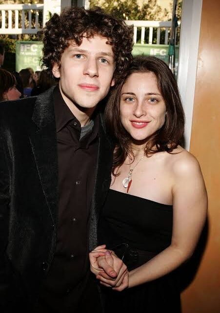 Jesse Eisenberg’s Wife, Anna Strout Biography: Instagram, Age, Wikipedia, Net Worth, Parents, Children