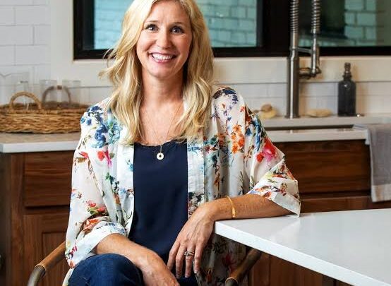 Jenny Marrs Biography: Height, Parents, Siblings, Net Worth, Age, Spouse, Instagram, Nationality, TV Shows