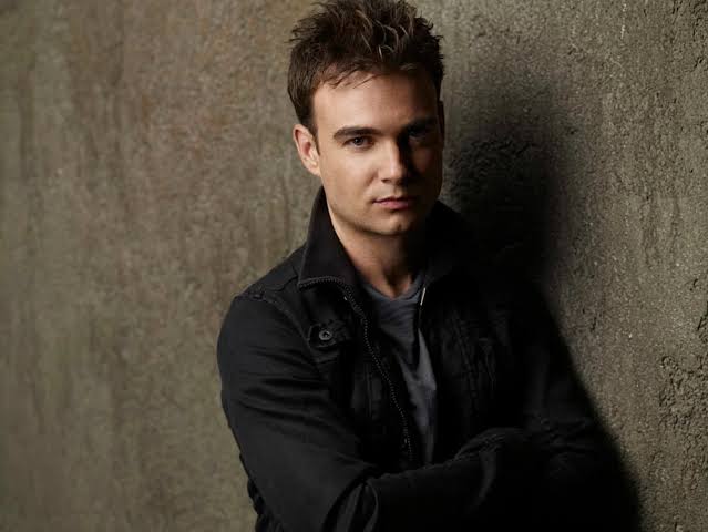 Robin Dunne Biography: Parents, illness, Age, Movies, Net Worth, TV Shows, Wife, Height, Children
