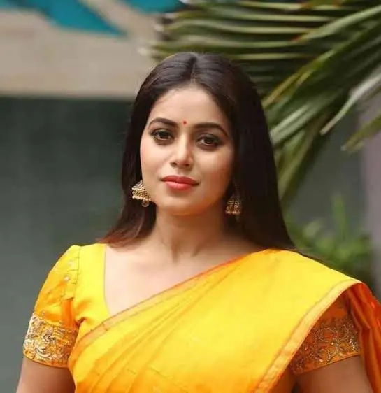 Poorna Biography: Movies, TV Shows, Instagram, Net Worth, Parents, Siblings, Age, Husband, Controversy