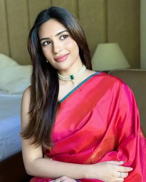 Tarini Kalingarayar Biography: Parents, Family, Instagram, Father, Age, Net Worth, Mother, Height, Sister, Husband