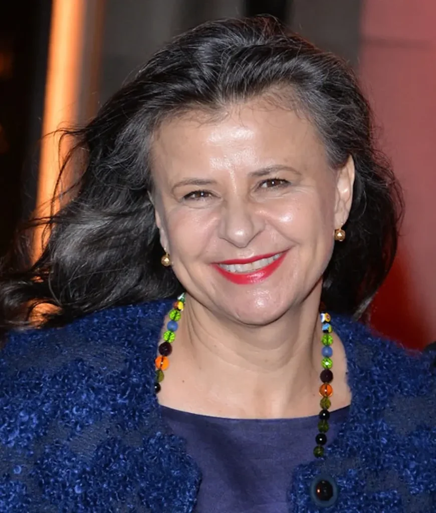 Tracey Ullman Biography: Net Worth, Movies, TV Shows, Age, Husband, Children, Height, Parents, Siblings