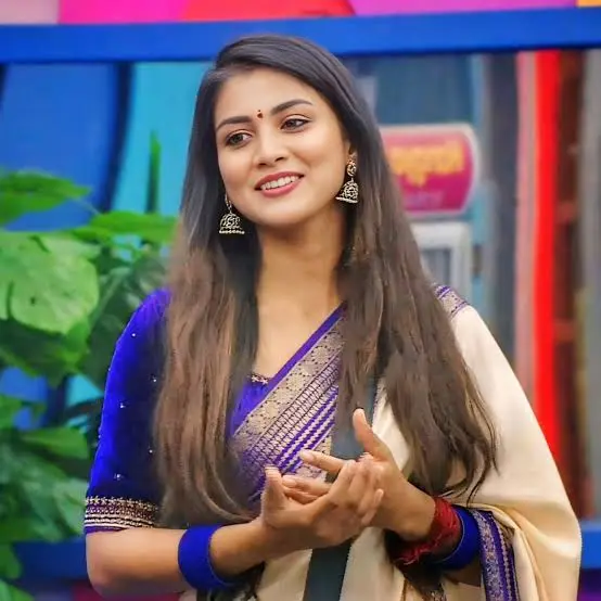 Gauthami Jadav Biography: Wikipedia, Height, Instagram, Movies, Parents, Age, Daughter, Husband, Net Worth